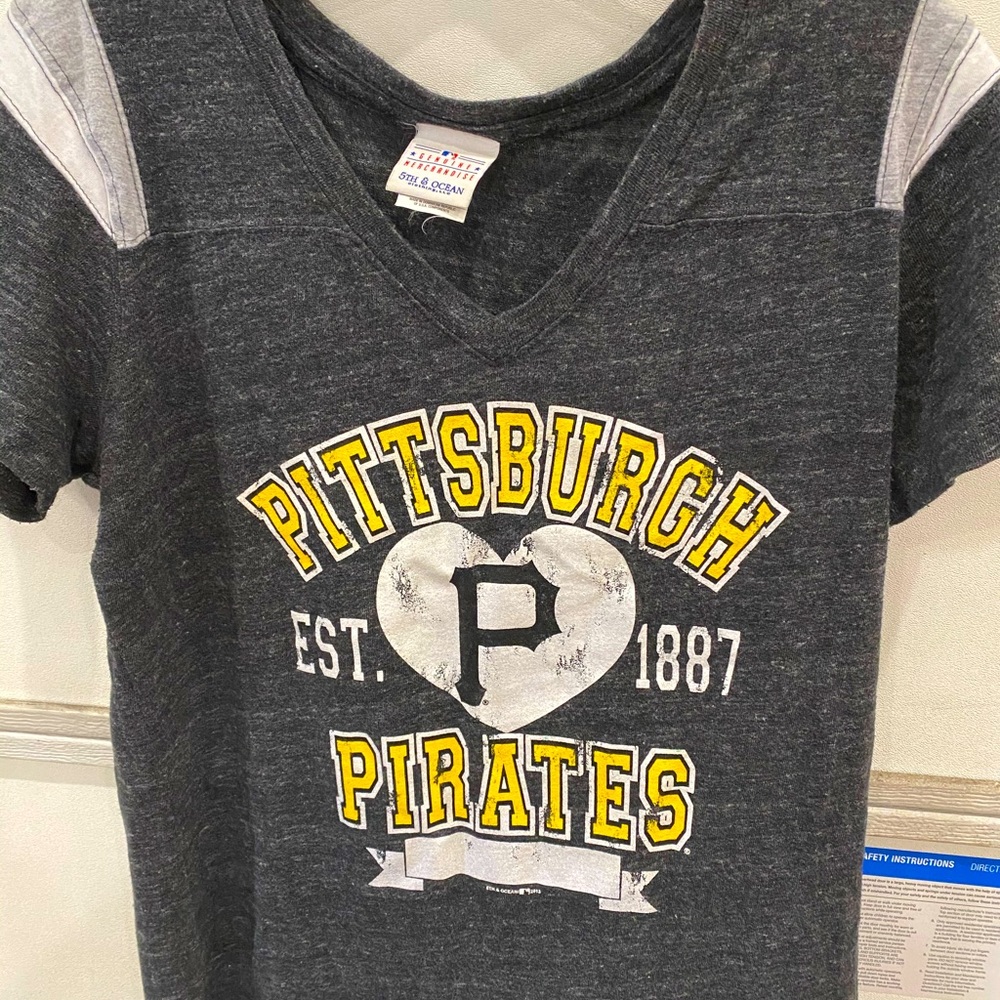 Women’s v neck Pittsburgh pirates t shirt